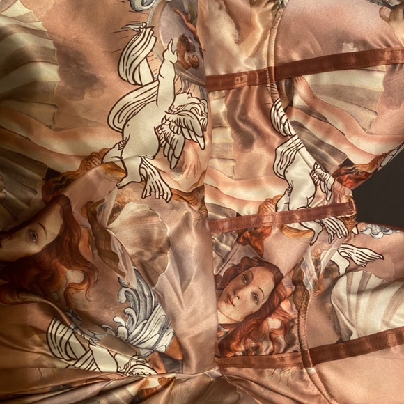 Dress 2xl - Picture 2 of 3